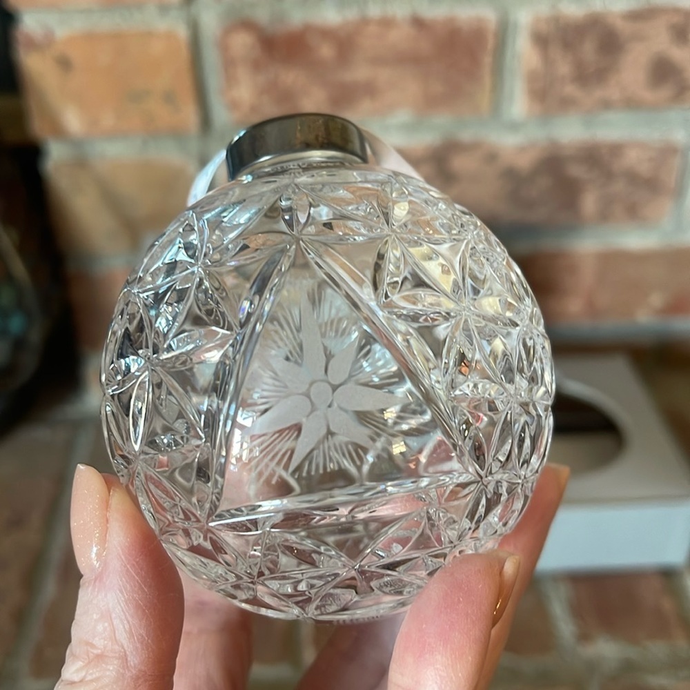 Waterford Crystal 2000 Times Square Collection Star of Hope Globe Ball Ornament